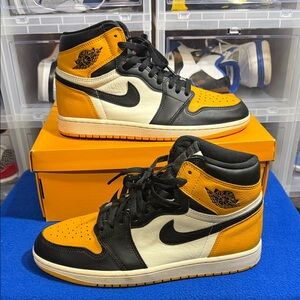 Jordan Retro 1 High OG “yellow toe”